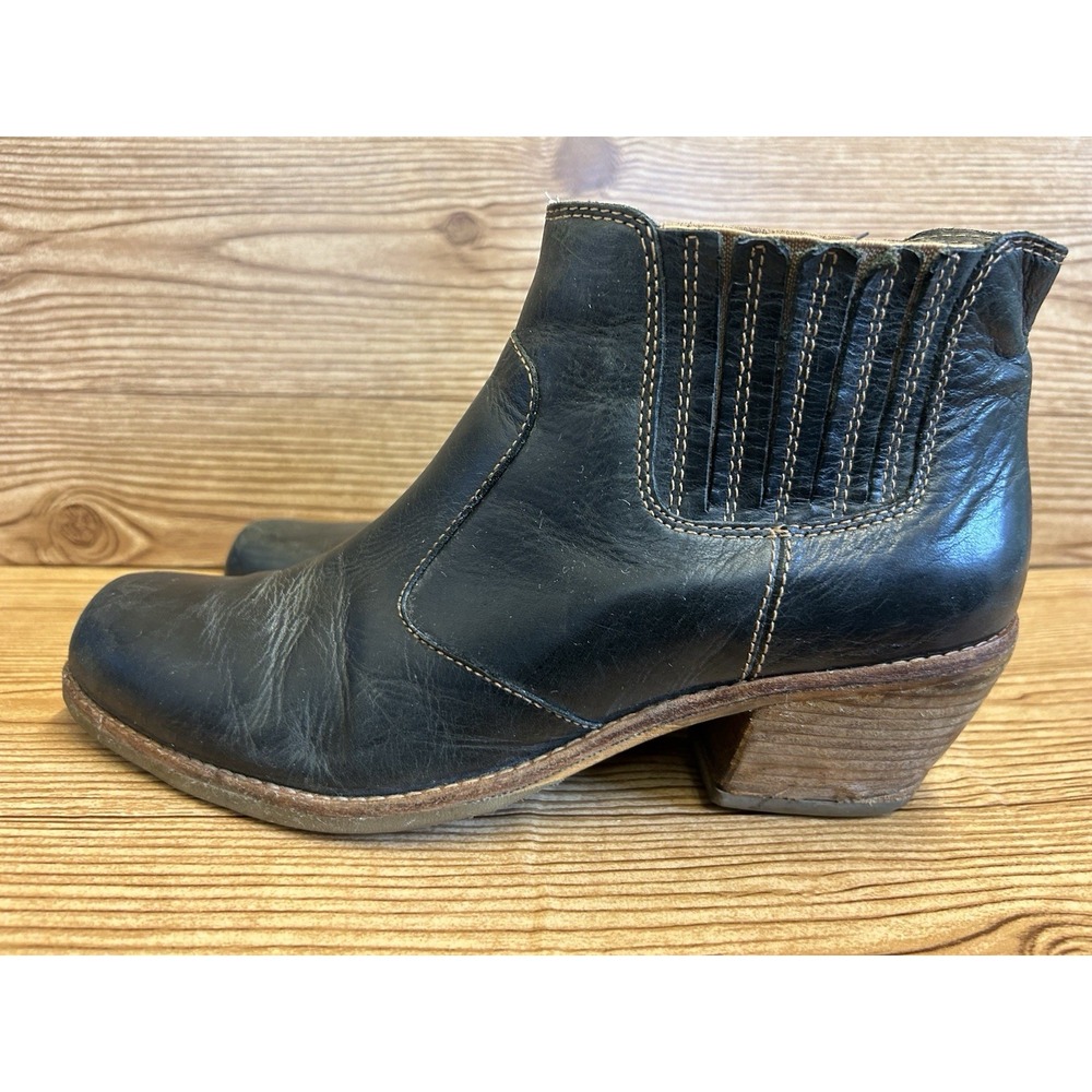 Anthropologie Latigo Panama Black Ankle Boots Women's 10‎ M Leather Booties